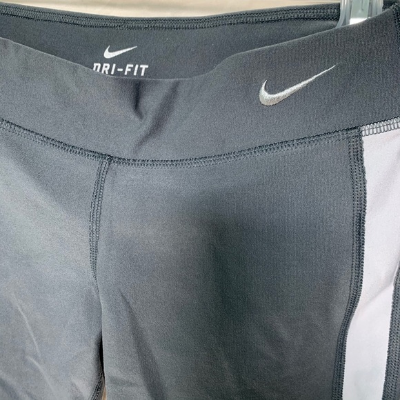 Nike Dri-Fit Leggings - Picture 5 of 5
